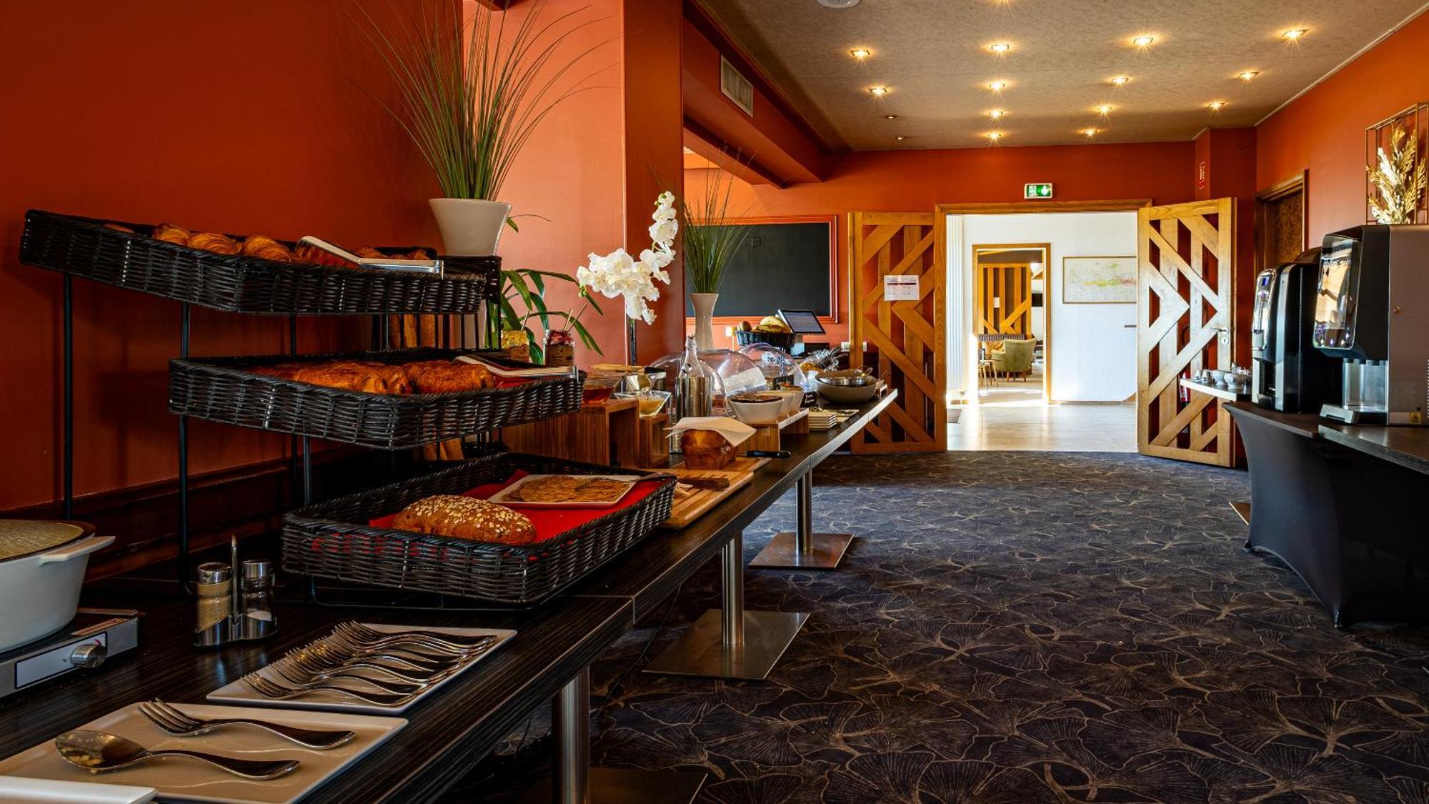 Logis Hostellerie D'Aussois Semur-en-Auxois Εξωτερικό φωτογραφία