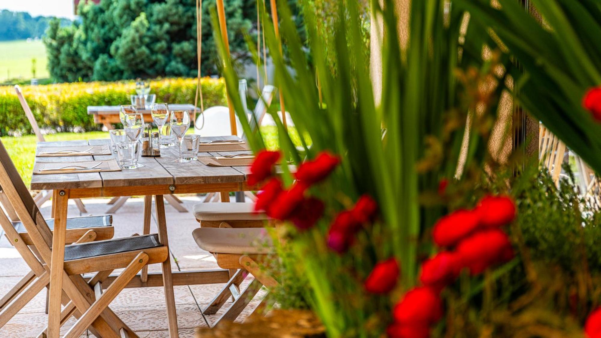 Logis Hostellerie D'Aussois Semur-en-Auxois Εξωτερικό φωτογραφία